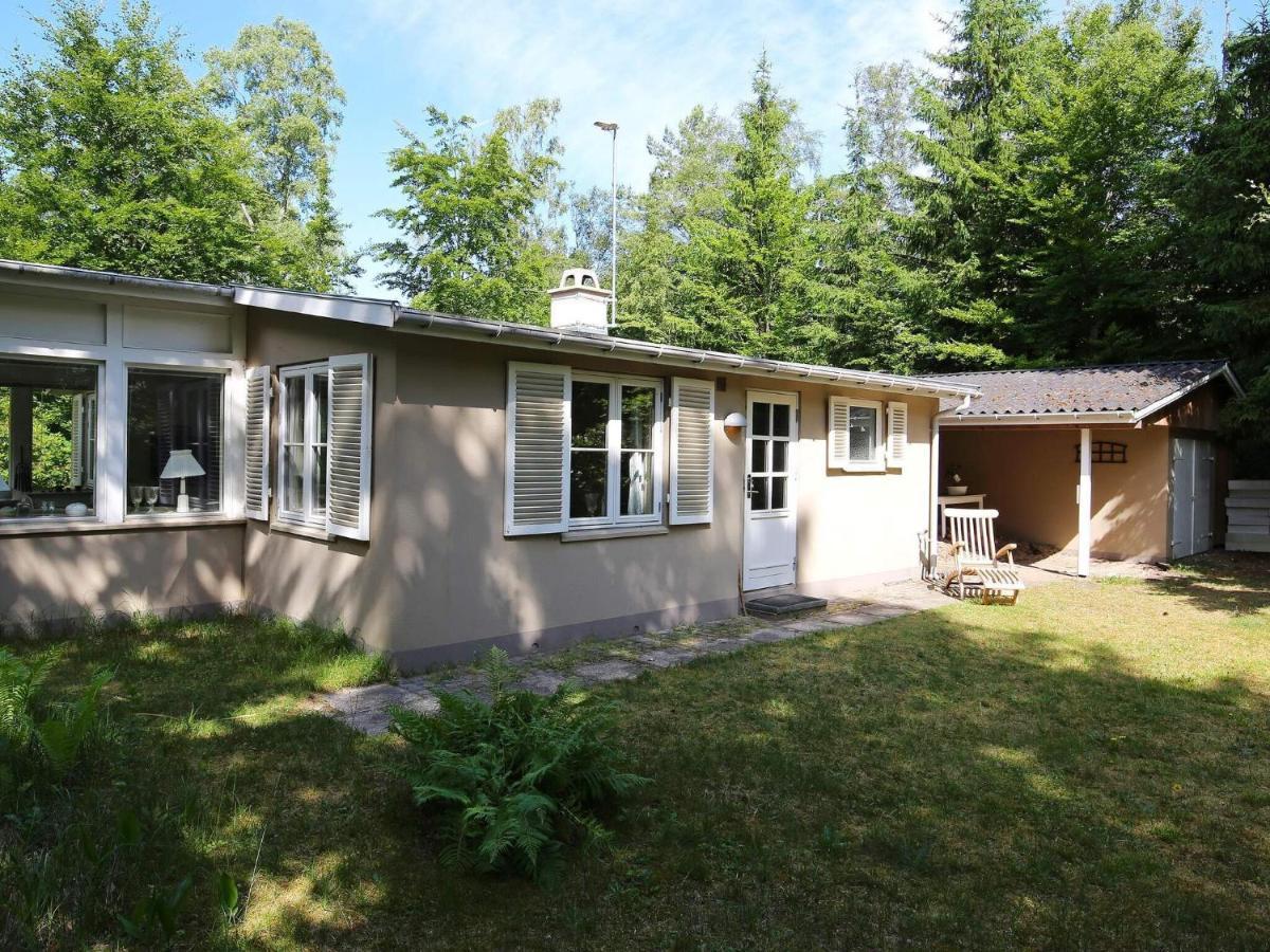 4 Person Holiday Home In Frederiksv Rk Frederiksværk Exteriör bild
