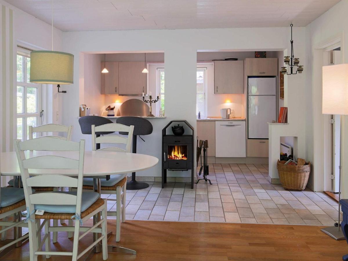 4 Person Holiday Home In Frederiksv Rk Frederiksværk Exteriör bild